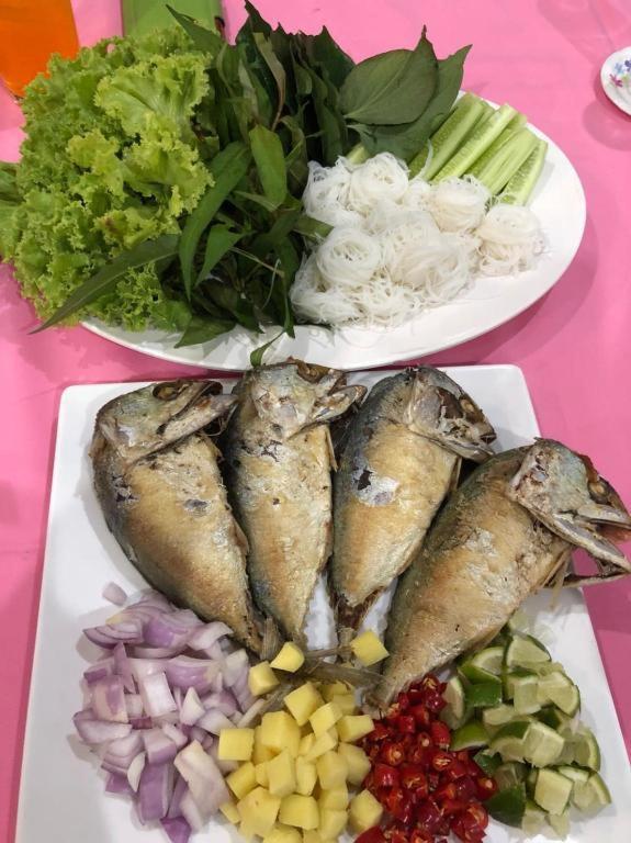 Pornsiri Hotel Sisaket Экстерьер фото