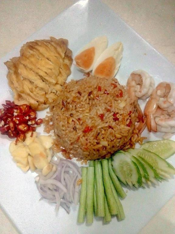 Pornsiri Hotel Sisaket Экстерьер фото