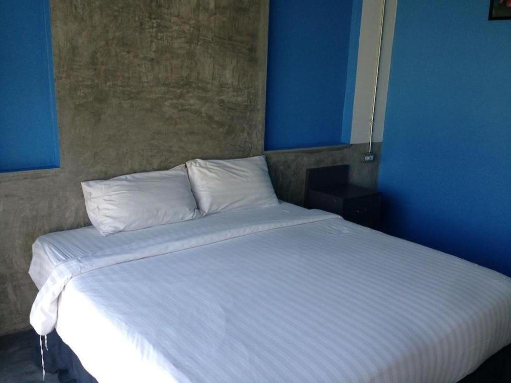 Pornsiri Hotel Sisaket Экстерьер фото